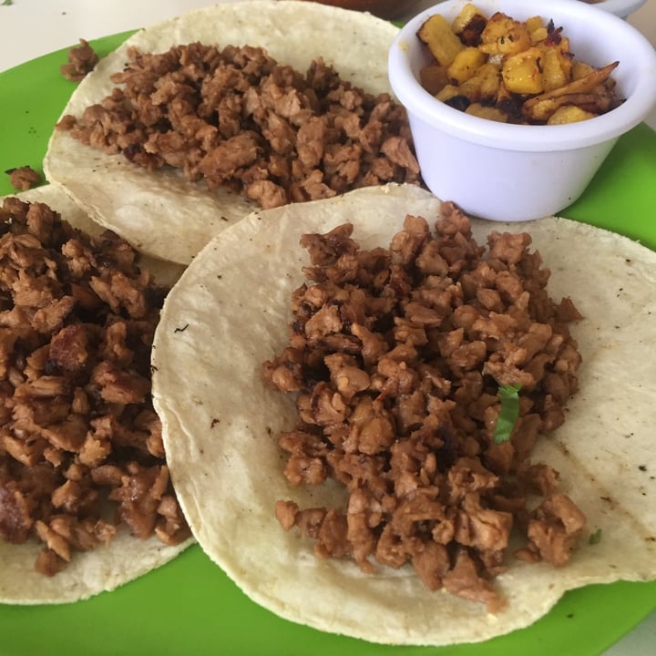 photo of Antojito con Amor Tacos de suadero shared by @abrilem on  01 Jul 2021 - review