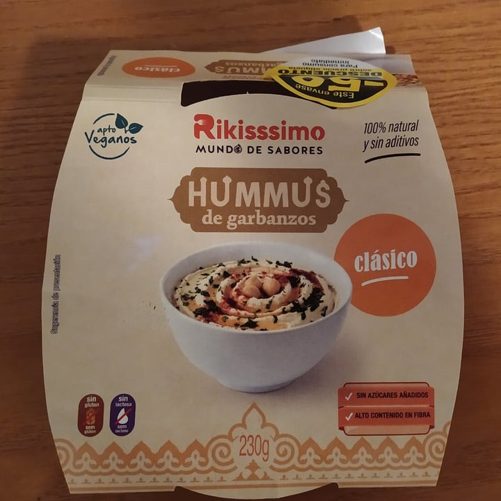 photo of Rikissimo Hummus clasico shared by @javi74 on  29 Jun 2021 - review