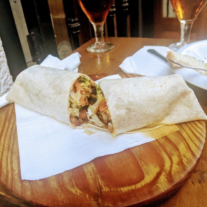 review photo of La Tavernaire Pita de Seitan shared by @vegansmeigan on 18 Jun 2021 - review