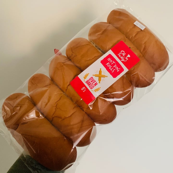 photo of Food Lover’s Market Hot dog rolls shared by @annika-m on  25 Feb 2021 - review