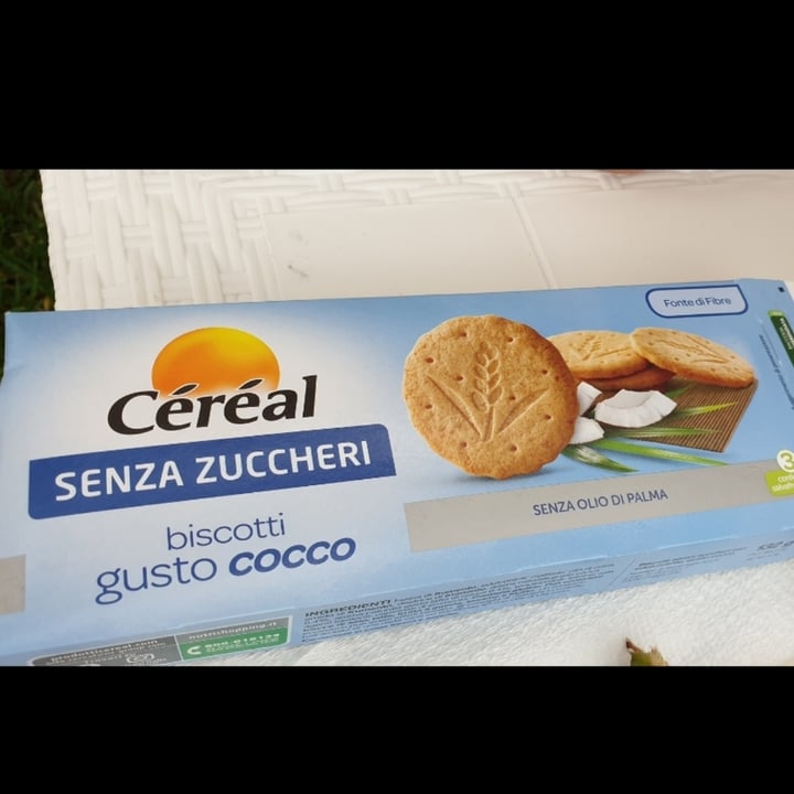 photo of Céréal biscotti al cocco senza zuccheri aggiunti shared by @itslauraheree on  03 May 2022 - review