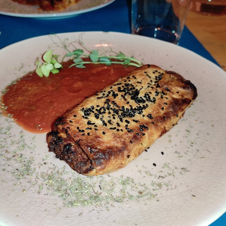 photo of CactusCat Bar Sausage roll shared by @fundacionelhogar on  08 Oct 2020 - review