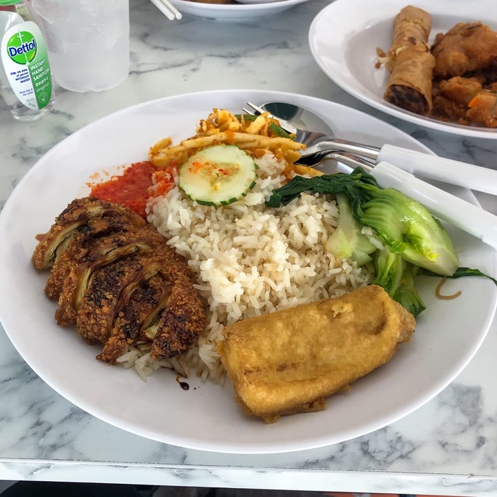 photo of Veggie 121 Chicken rice shared by @m1tch9i on  27 Aug 2022 - review