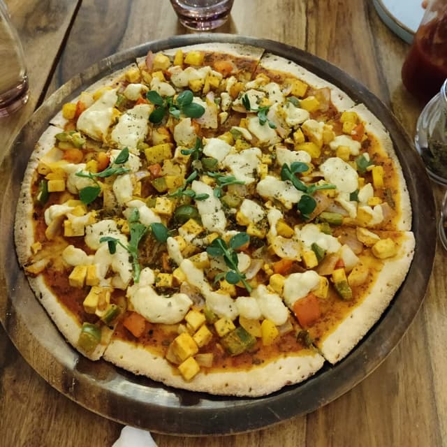Foto del plato “Indian Maharaja Pizza”