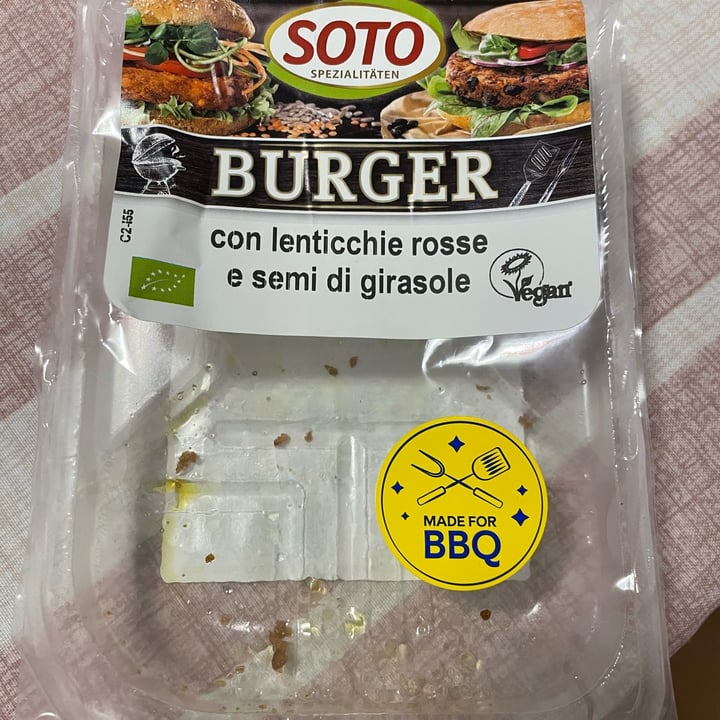 photo of Soto Burger con lenticchie rosse e semi di girasole shared by @saracarenza on  29 Sep 2022 - review