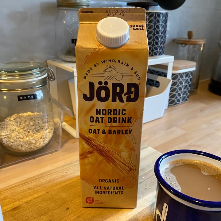 review photo of Jƶrd Oat And Barley Drink shared by @hazelmairs on 10 Jan 2021 - review