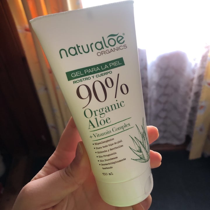 photo of Naturaloe Organics Gel para la piel (Rostro y cuerpo) shared by @carrod1295 on  22 Aug 2020 - review