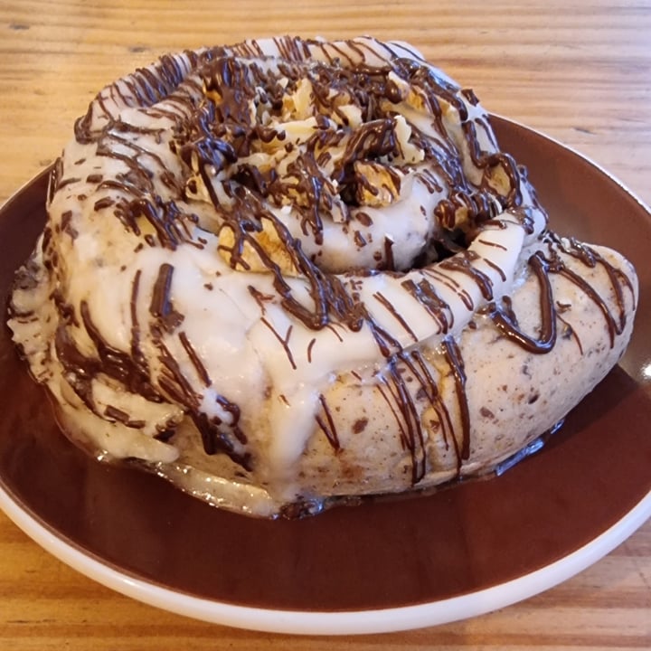 review photo of Angéla - Deli & Coffee roll de canela shared by @abruiridoy on 10 Aug 2022 - review