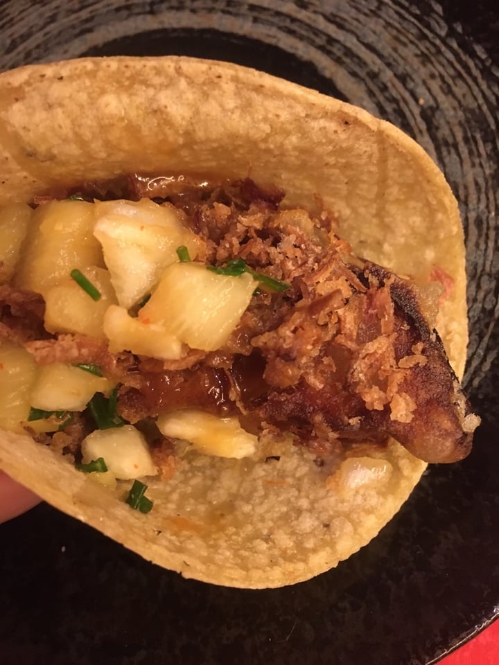 photo of Bad Hombres Eggplant Taco shared by @hannahtheyogi on  06 Feb 2020 - review