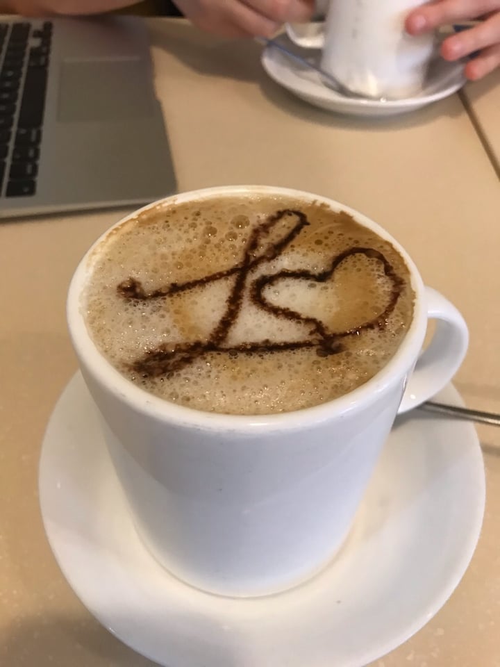 photo of 愛家 Loving Hut Almond Latte shared by @kaylabear on  30 Mar 2019 - review