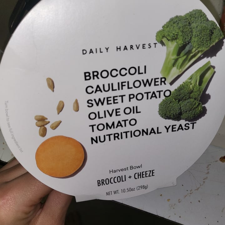 photo of Daily Harvest Broccoli + Cheeze Harvest Bowl shared by @izzyiris on  21 Oct 2022 - review