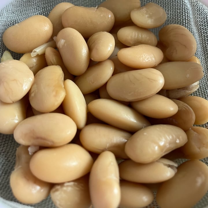 photo of Waitrose Duchy Organic Butter Beans shared by @ameriamber on  24 Aug 2022 - review