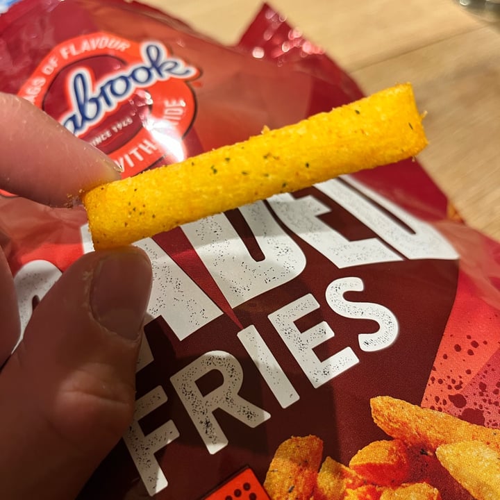 review photo of Seabrook Chilli Heat Loaded Fries shared by @nerdymart25 on 18 Jul 2022 - review