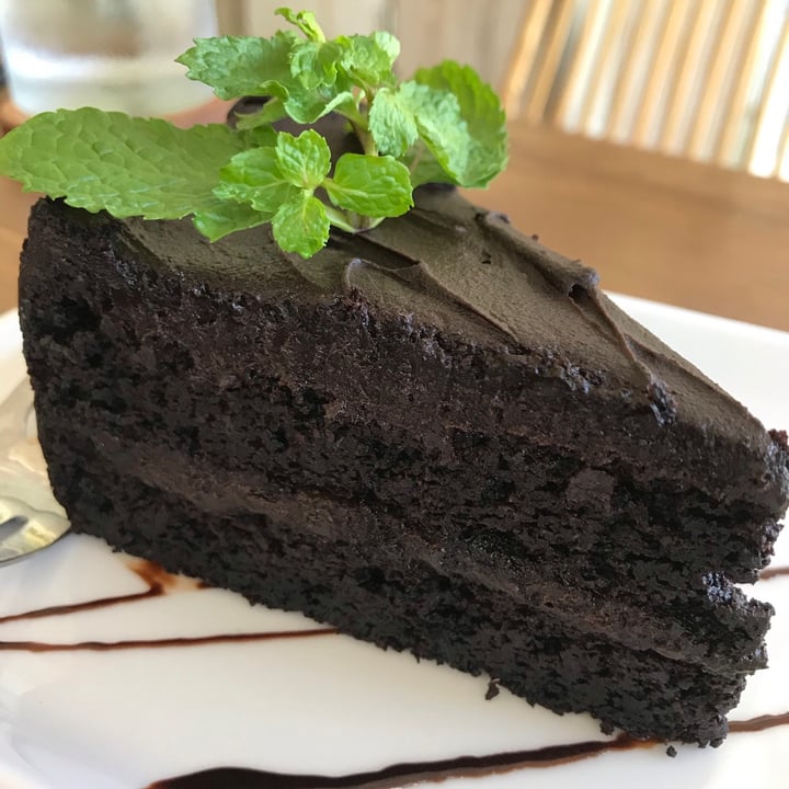 review photo of Pererenan Beach Beetroot Cake shared by @itsallinpictures on 07 Feb 2021 - review