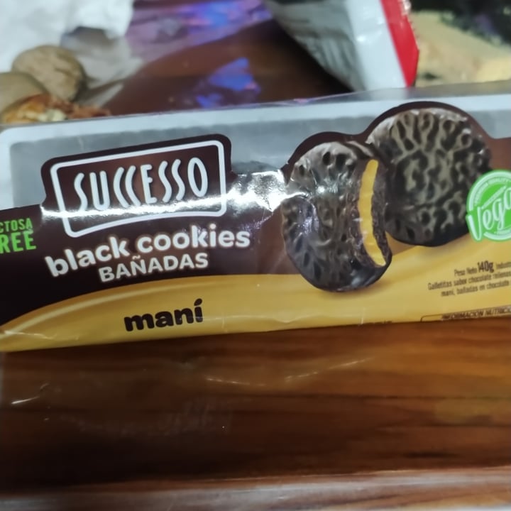 review photo of Successo Black cookies bañadas shared by @verdevioleta on 26 Jul 2022 - review