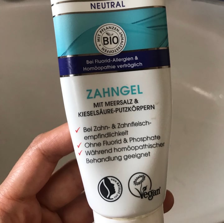 review photo of Lavera Naturkosmetik Zahncreme neutral shared by @duoduo on 16 Jun 2020 - review