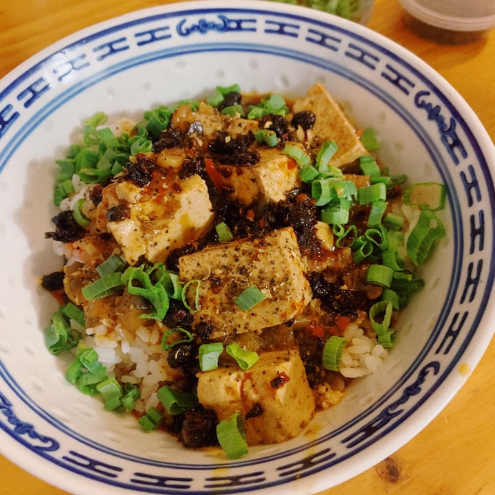 review photo of Green Guru Organic Smoked Tofu shared by @staceylees on 19 Dec 2020 - review