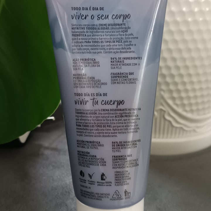 review photo of creme corporal creme corporal shared by @anacec on 08 May 2022 - review