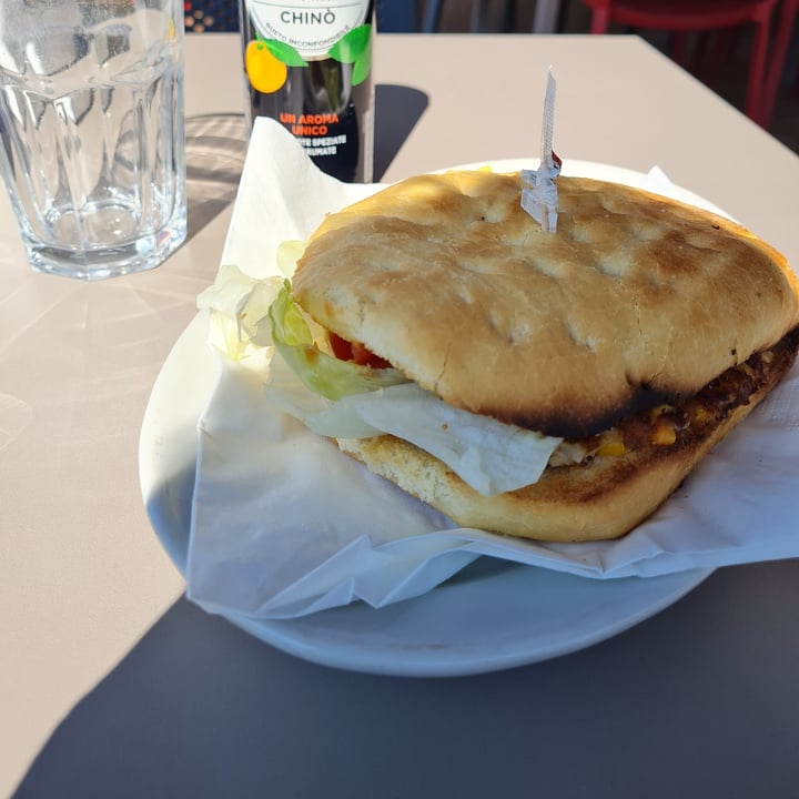 review photo of Consuelo Focaccia veggie shared by @bufo on 01 May 2022 - review