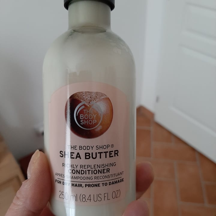 photo of The Body Shop Shea Butter conditioner shared by @marte on  10 Jun 2020 - review