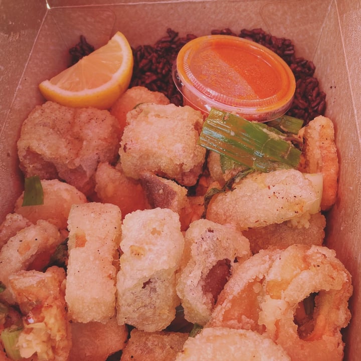 photo of Âu Lạc LA Calamari shared by @compassionatekisses on  22 May 2022 - review