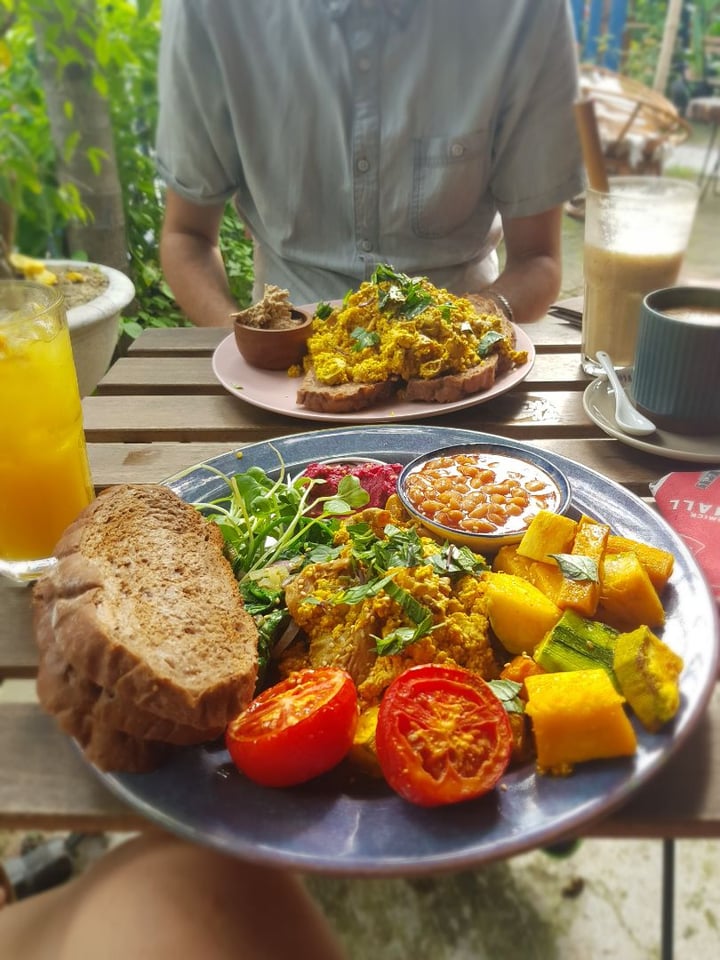 photo of Rosie's cafe Beans And Greens shared by @vegandutchie on  16 Dec 2019 - review