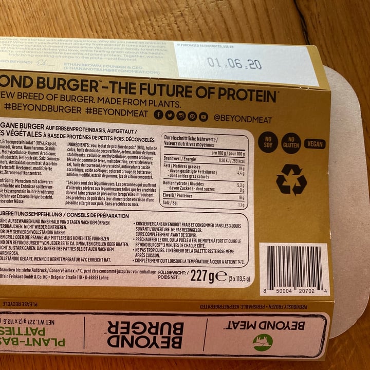 photo of Beyond Meat Beyond Burger Plant-Based Patties shared by @magdalenamichl on  16 Jan 2021 - review