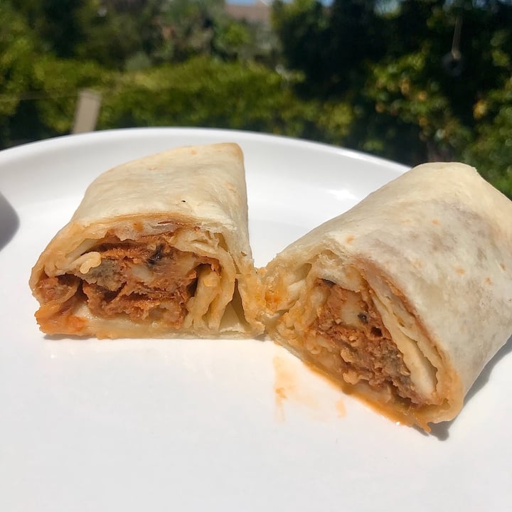 photo of Alpha Foods Pizza Burrito shared by @curvycarbivore on  22 Apr 2020 - review