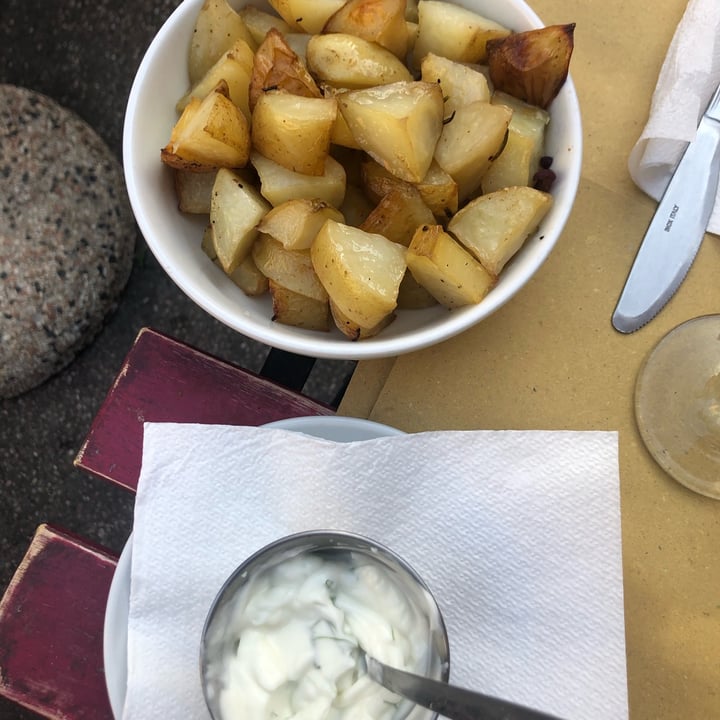 photo of Col Cavolo - Vegan Bistrot patate al forno shared by @veggyviole on  25 May 2022 - review