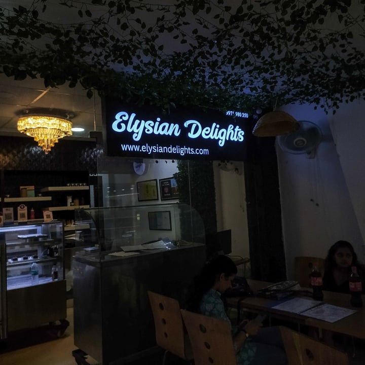 photo of Elysian Delights Pineapple Cake shared by @veganbhumika on  26 Nov 2022 - review