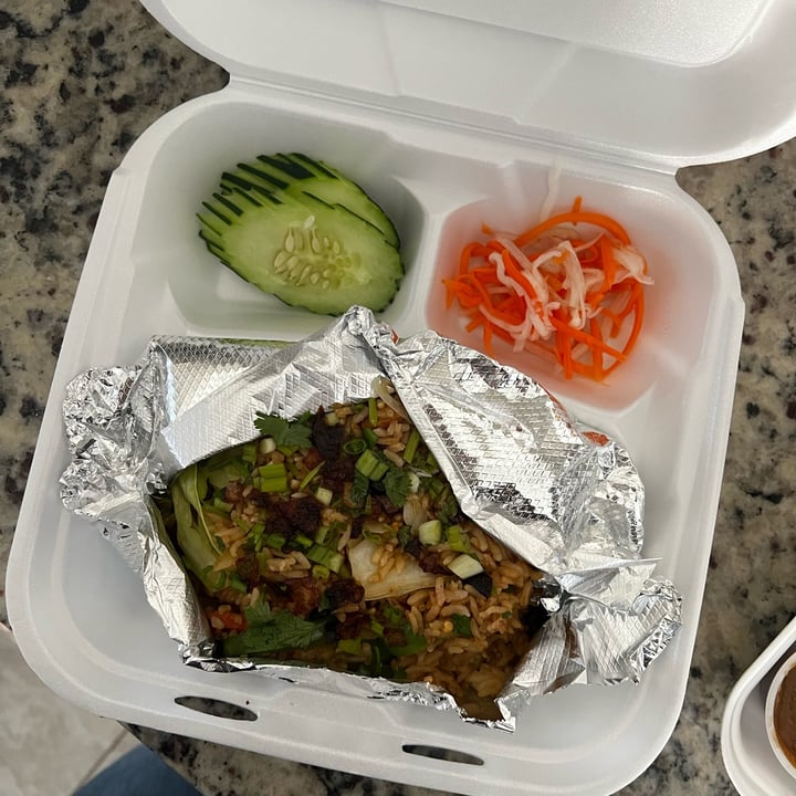 review photo of Green Lotus Vegan Spicy Basil Fried Rice shared by @nicolerpac on 06 Nov 2022 - review