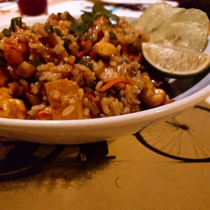 photo of WOK Usaquén Stir Fry Vegetariano shared by @mariospinac on  03 Nov 2020 - review