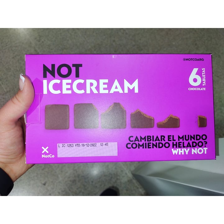 photo of NotCo Not Icecream sabor Chocolate Tabletas Hechas a Base de Plantas shared by @mailenn on  17 Oct 2021 - review