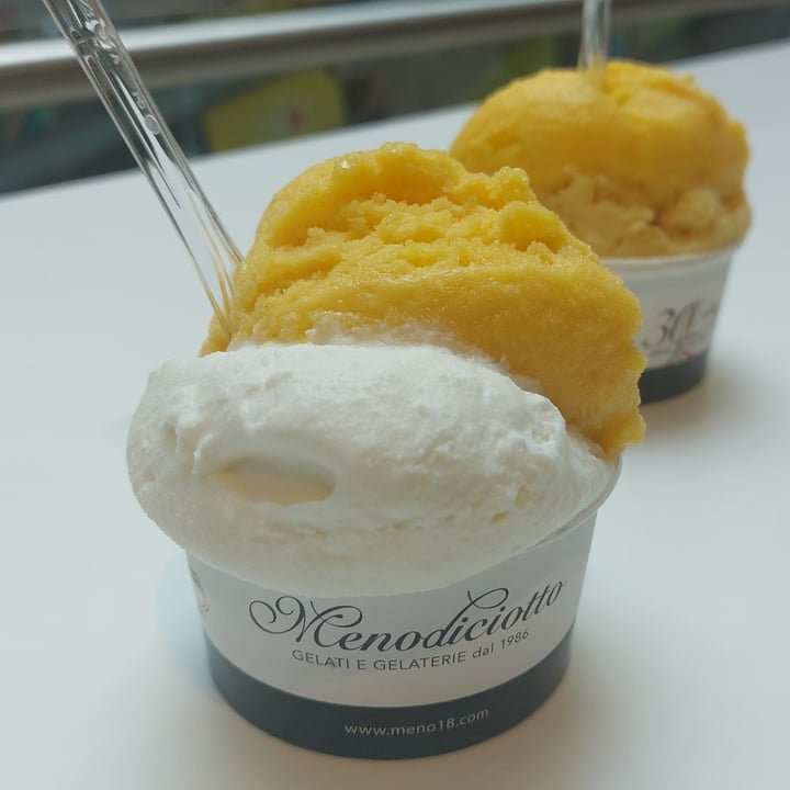 photo of Menodiciotto gelato mango e cocco shared by @figliadellaterra on  26 Jul 2022 - review