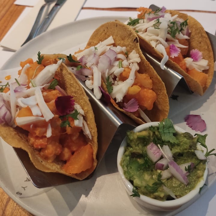 review photo of OL'DAYS Coffee and Deli Coliflower tacos shared by @micasteger on 24 Jan 2022 - review