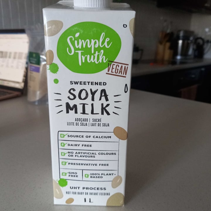 review photo of Simple Truth Sweetened Soya Milk shared by @jessica99 on 19 Aug 2021 - review