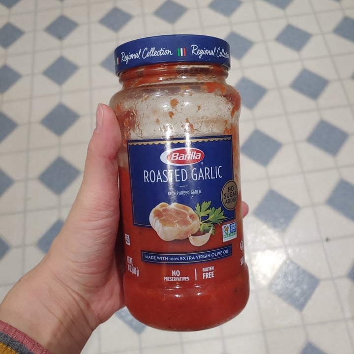 photo of Barilla Roasted garlic shared by @adriana1209 on  25 Oct 2021 - review