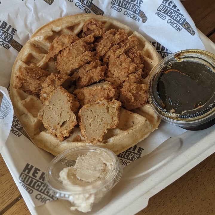 photo of Herbie Butcher's Fried Chicken Chicken and Waffles shared by @iszy on  17 Apr 2022 - review