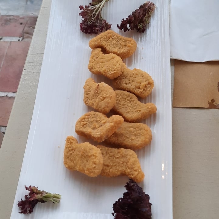 photo of Let’s Vegan Rethymno Restaurant Nuggets Di "Pollo" shared by @saraborsati on  13 Sep 2022 - review