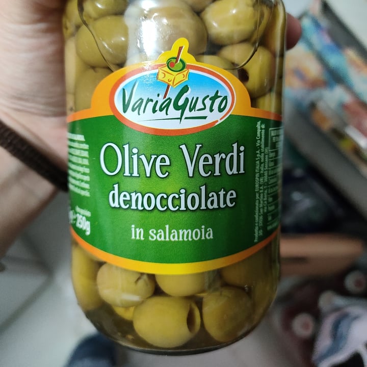 photo of Varia gusto Olive verdi denocciolate shared by @claciri on  19 Apr 2022 - review