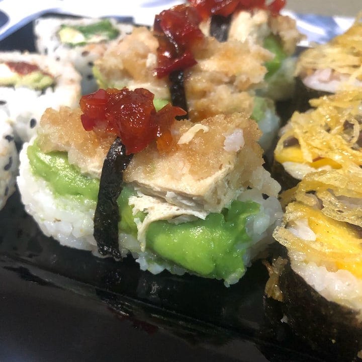 photo of Jiro Sushi - Sucursal Belgrano Sushi Vegano shared by @eugewarashi on  07 Apr 2022 - review