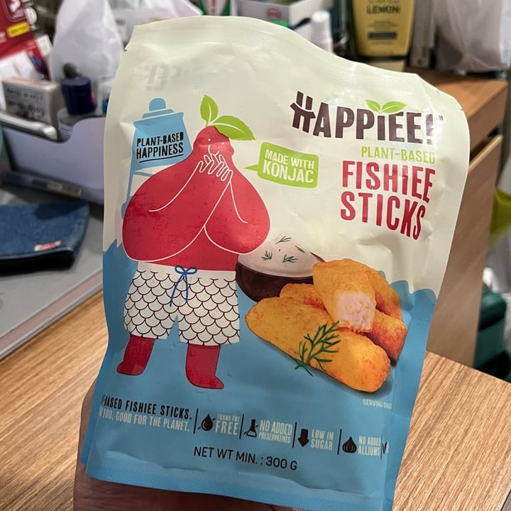 photo of Happiee Fishiee Sticks shared by @eddiesky on  14 Sep 2022 - review
