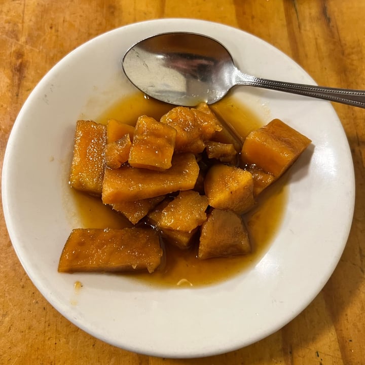 review photo of Yug Vegetariano Camote en almíbar shared by @shakitz on 30 Jun 2022 - review