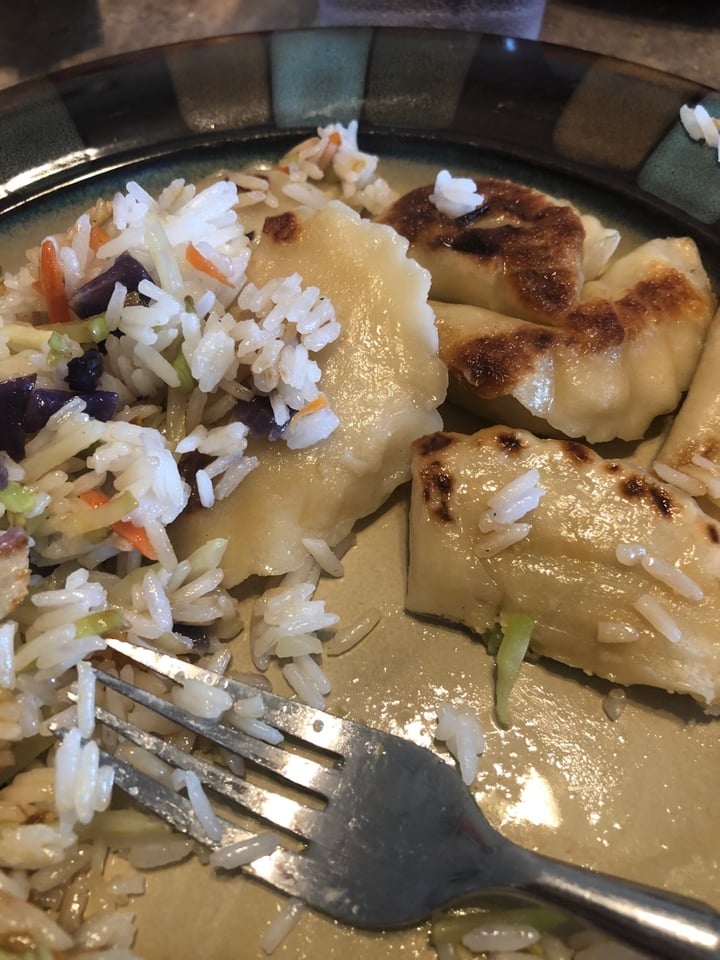 review photo of Nasoya Thai Basil Vegetable Dumplings shared by @elizabeth on 15 Feb 2020 - review