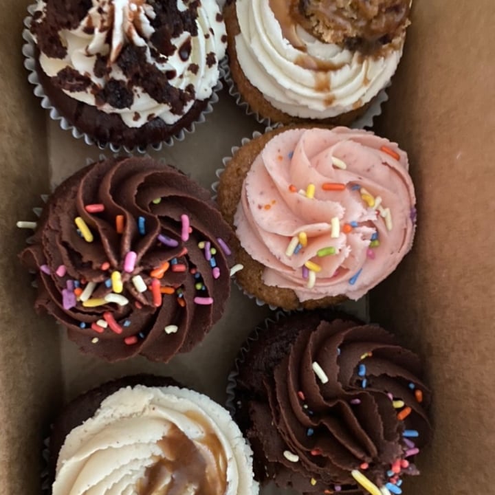 photo of Sweet Theory Baking Co. Cupcakes shared by @mahaio on  06 Aug 2021 - review