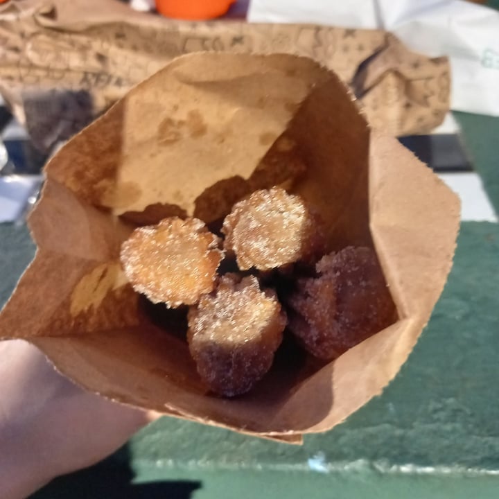 photo of Alen Delon Bien Churro Churro Vegano Con Ddl De Almendras shared by @mariegreen on  04 Apr 2021 - review