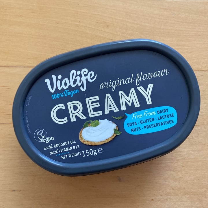 review photo of Violife Creamy Original Flavour shared by @loupink on 10 Aug 2021 - review