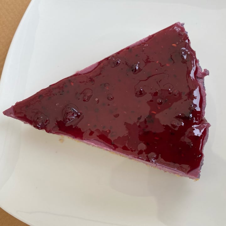 photo of Pulse (Vegan-Vegetarian) Berry Cheesecake shared by @letiziatremolada on  24 Sep 2022 - review