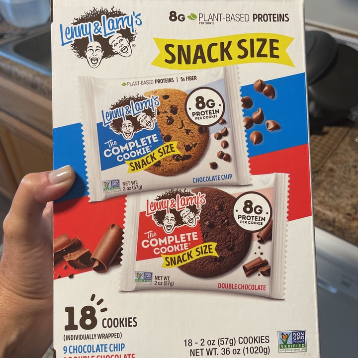 photo of Lenny & Larry’s Chocolate Chip Snack Size Cookie shared by @taisa on  24 Jul 2021 - review