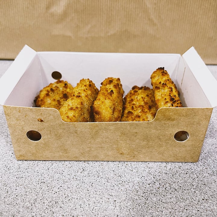 photo of La Trocadero Nuggets shared by @michellewatson on  31 May 2021 - review